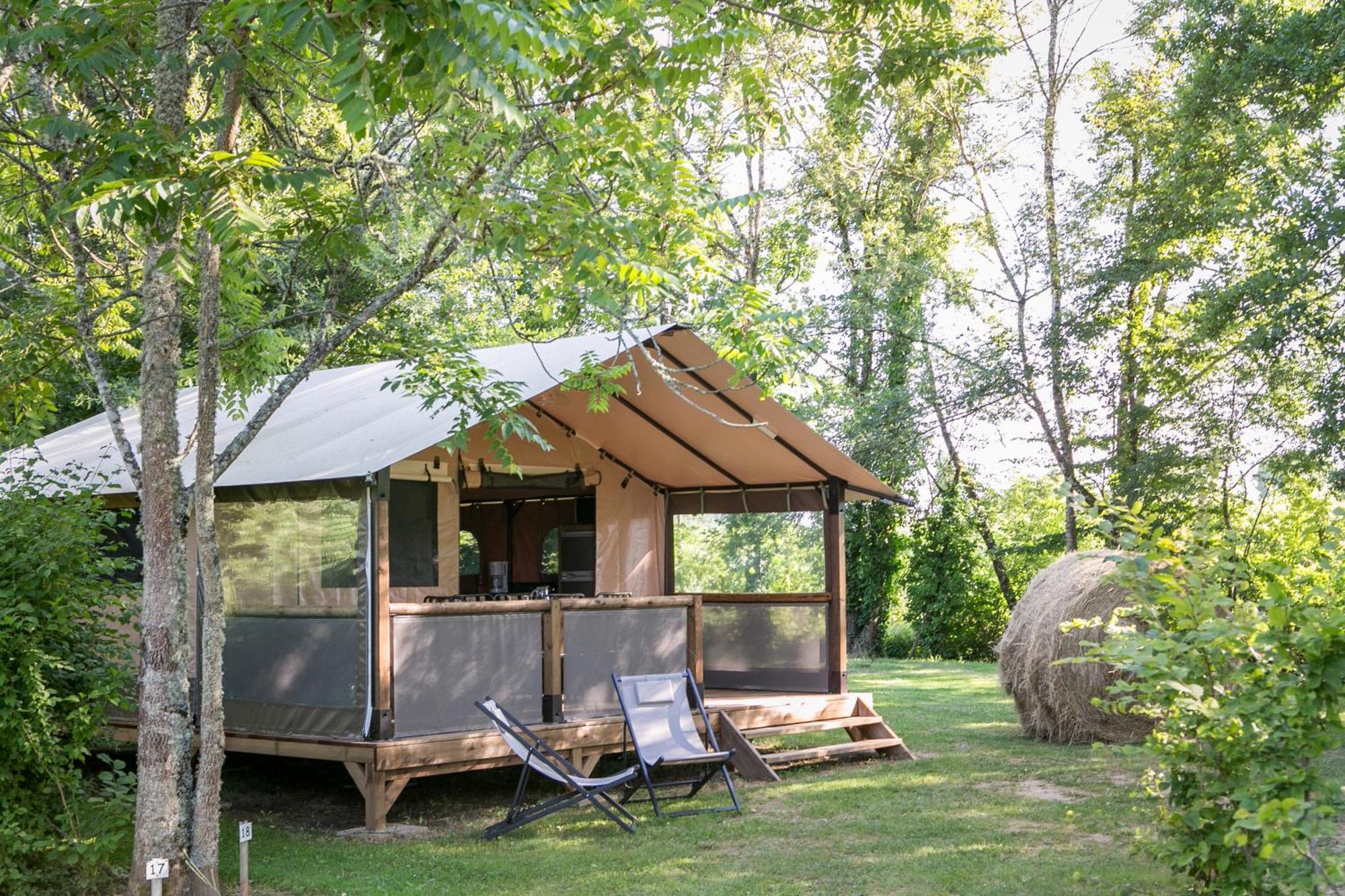 Camping La Ferme De Perdigat Limeuil Eksteriør billede